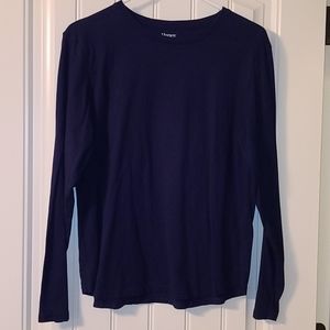 Bundle of Two Hanes Long Sleeve T-shirts